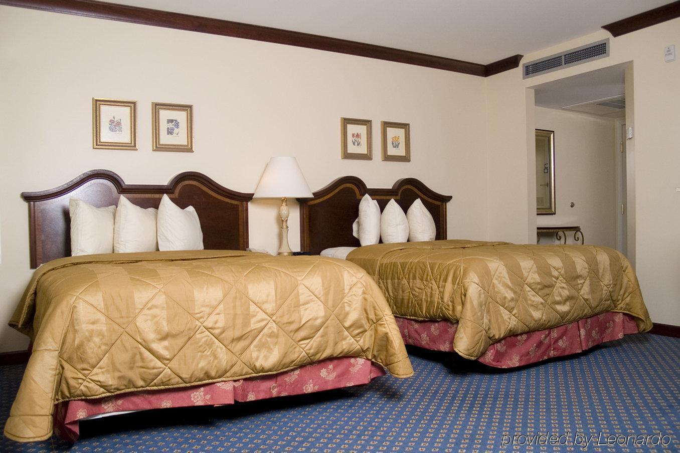 萨凡纳历史区斯戴布里奇套房酒店 薩凡納 客房 照片